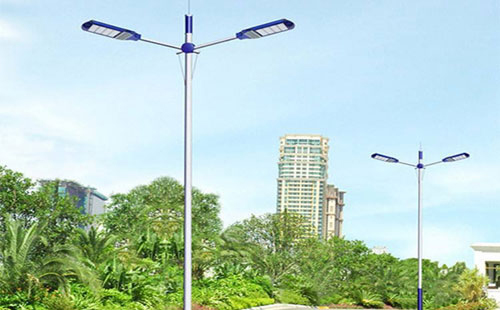 图木舒克太阳能路灯地脚螺栓规格：防止倾倒的关键