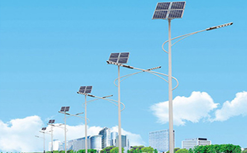 北方冬季图木舒克太阳能路灯的保养要点