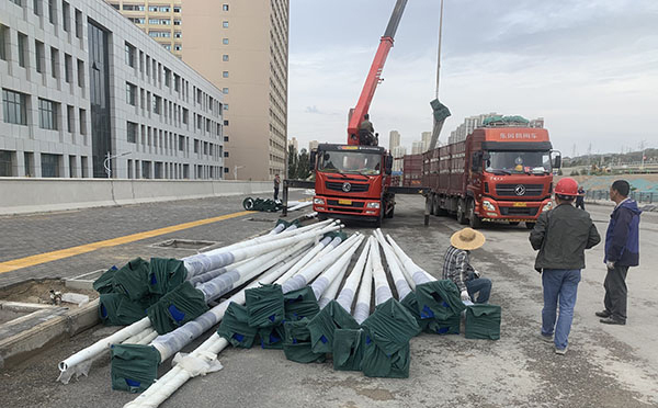 农村图木舒克太阳能路灯安装全解析：庭院图木舒克太阳能路灯施工指南