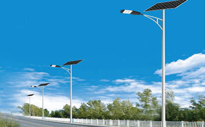 农村道路装图木舒克太阳能路灯选多大瓦数实测 农村道路装图木舒克太阳能路灯选多大瓦数实测